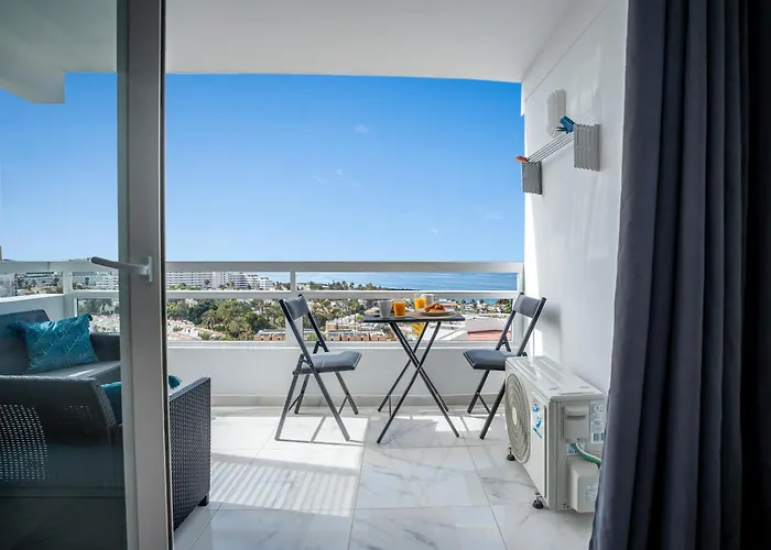 Apartament Modern Blue Sky *