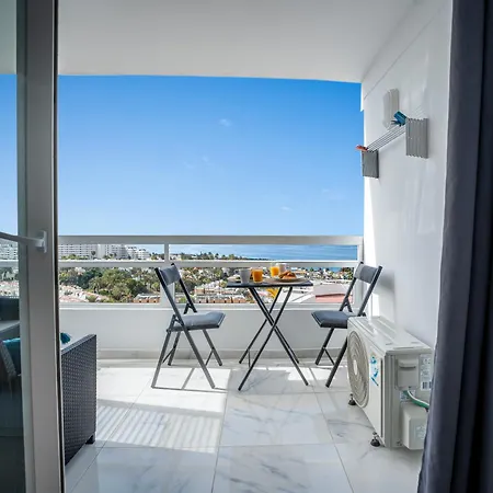 Apartament Modern Blue Sky *